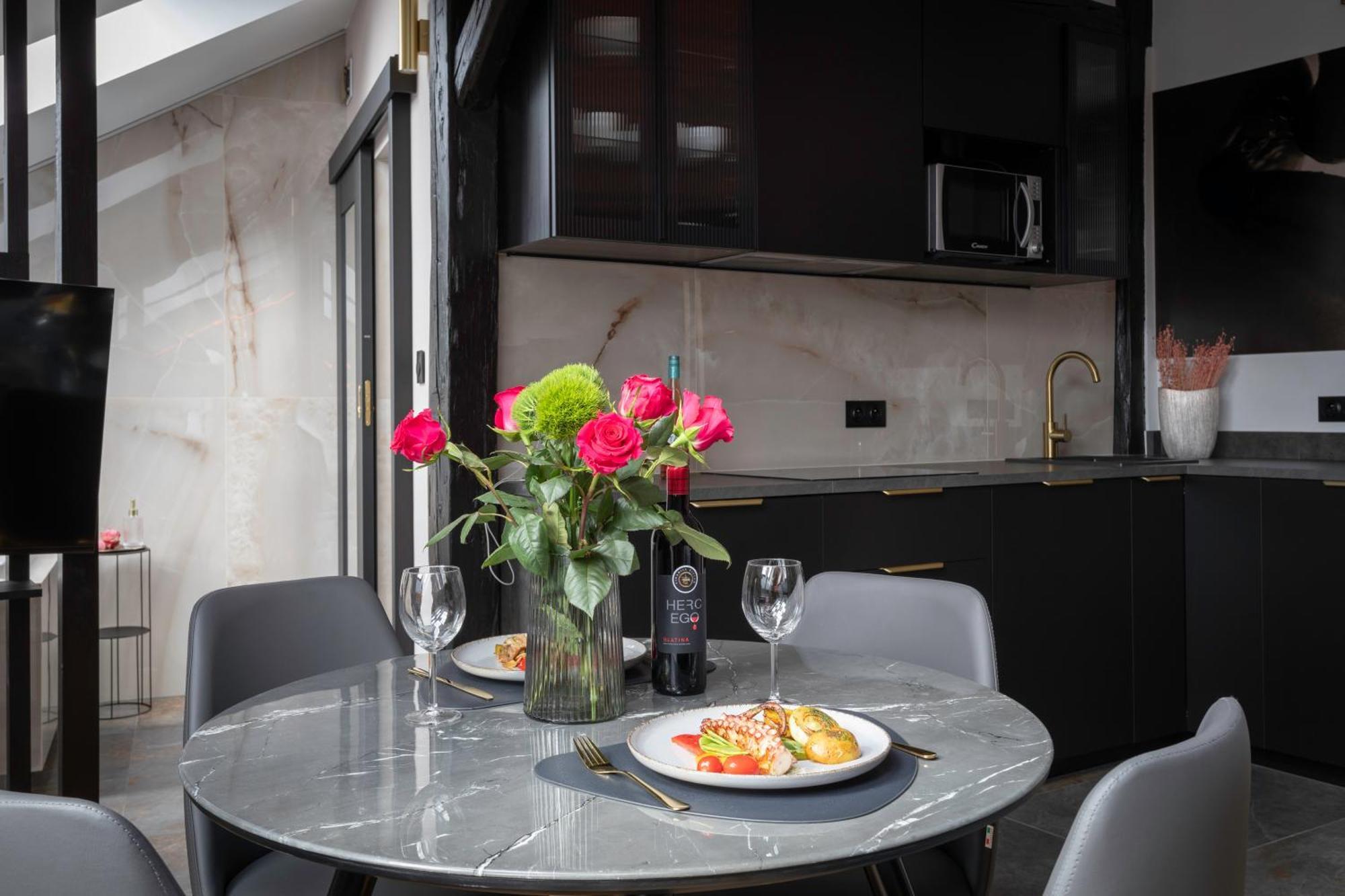 Exclusive Bdsm - Adults Only Apartamento Cracovia